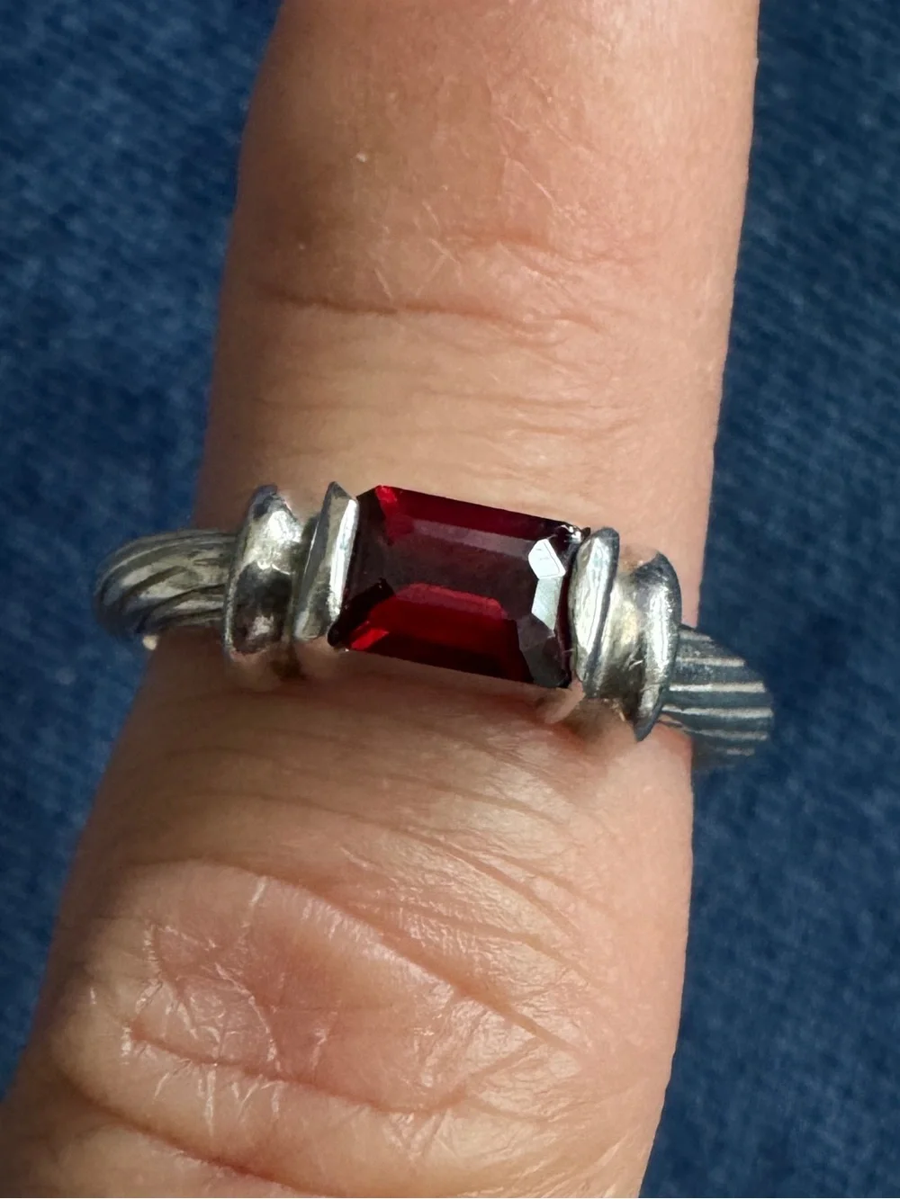 Vintage 925 Sterling Silver Emerald  Cut Garnet Ring size 7